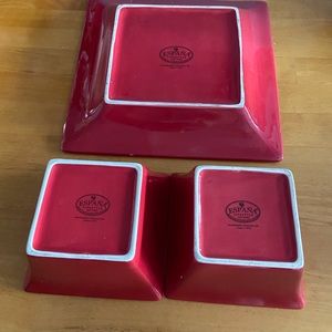 Square serving dishes